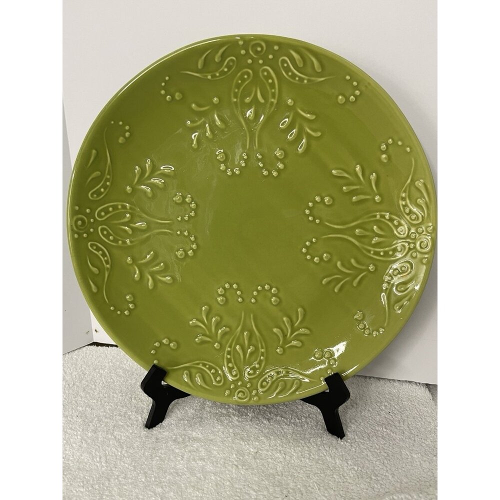 Nocal LDA Ceramics Portugal Chatreuse 11 3/4" Embossed Dinner Plates